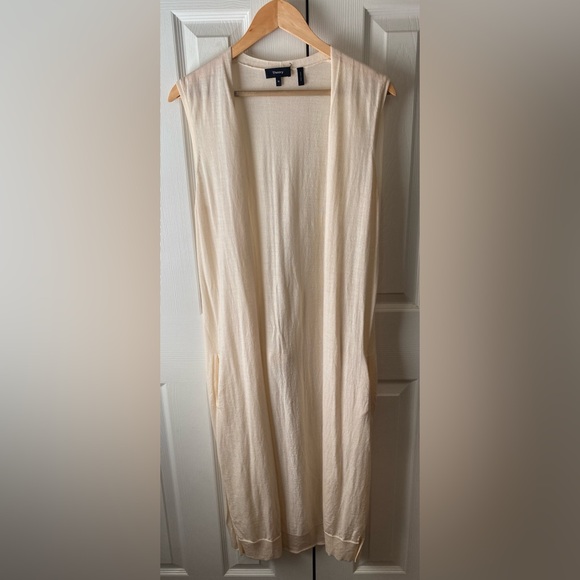 Theory Sweaters - Theory Ivory 100% Merino Wool Open Front Sleeveless Duster Cardigan M